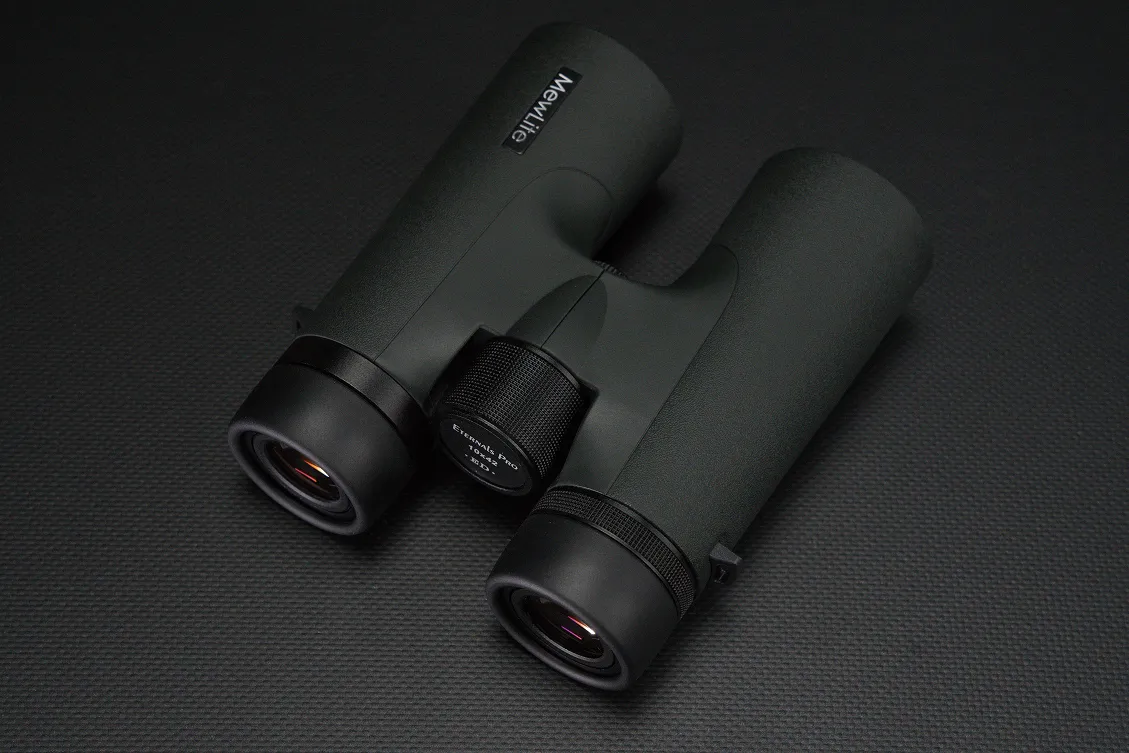 Бинокль MewLite Eternals Pro 10x42 ED Roof для точечного наблюдения